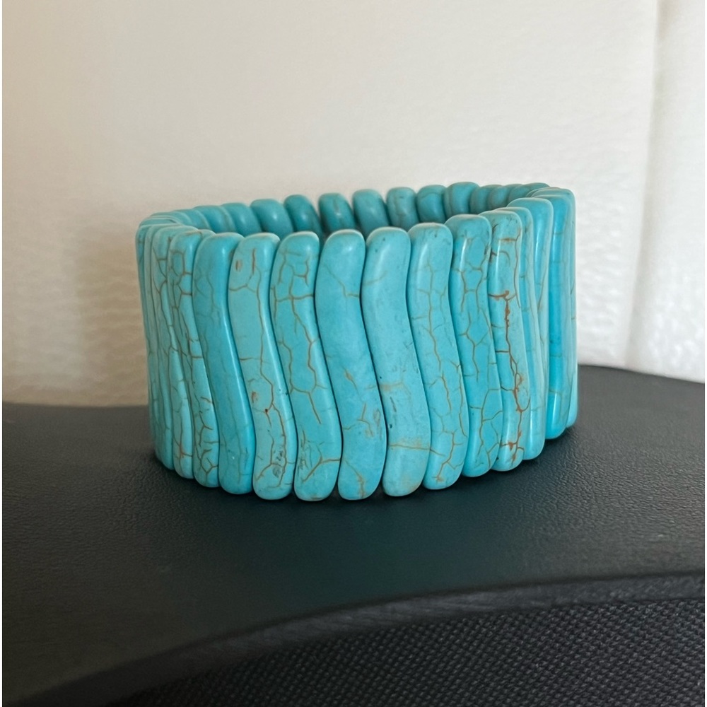 Turquoise stretch bracelet